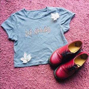 Def Leppard Cropped top